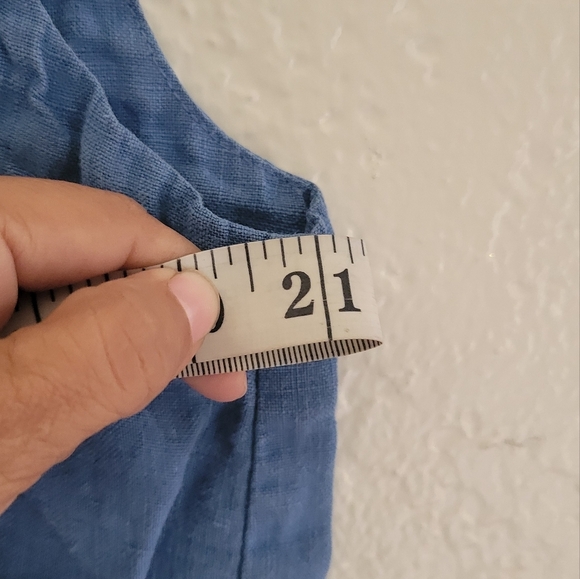 Cut Loose Linen Top Size Large - Picture 5 of 5